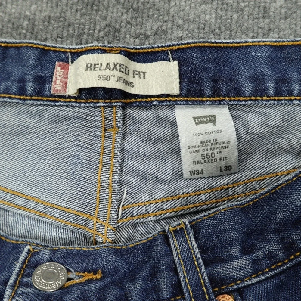 Vintage Levi's 550 Jeans Mens 34x30 Blue Relaxed Fit Tapered Leg Medium Wash Y2K